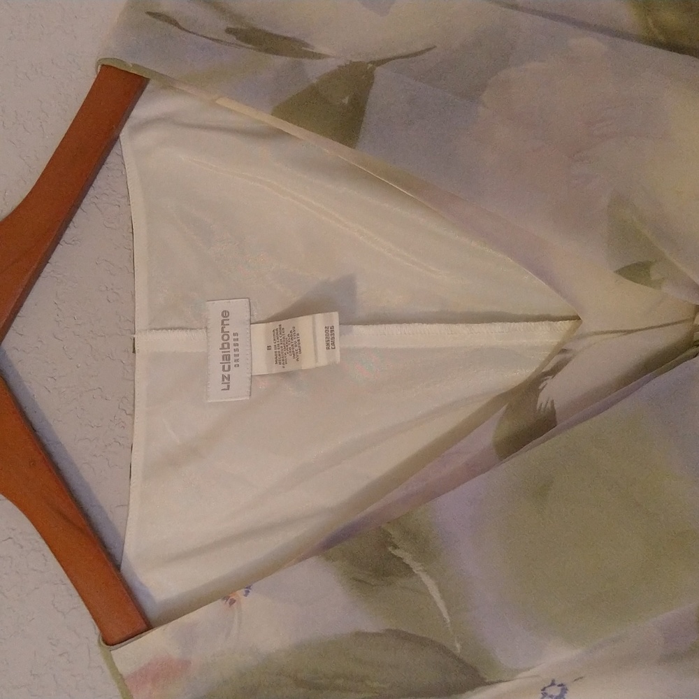 Liz Claiborne VTG Dreamy delicate,8, flutter sleeve - Picture 5 of 13